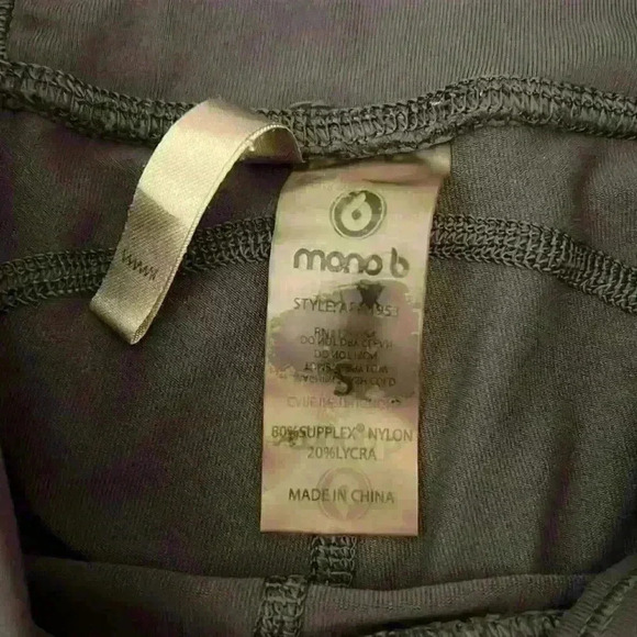 Mono B High Waisted Cropped Leggings - Picture 6 of 6